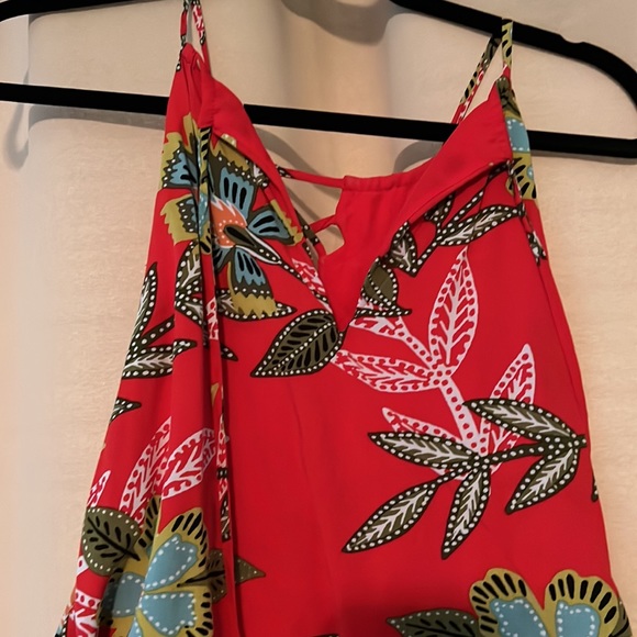 Long Red maxi dress sleeveless tie in back - Picture 3 of 3